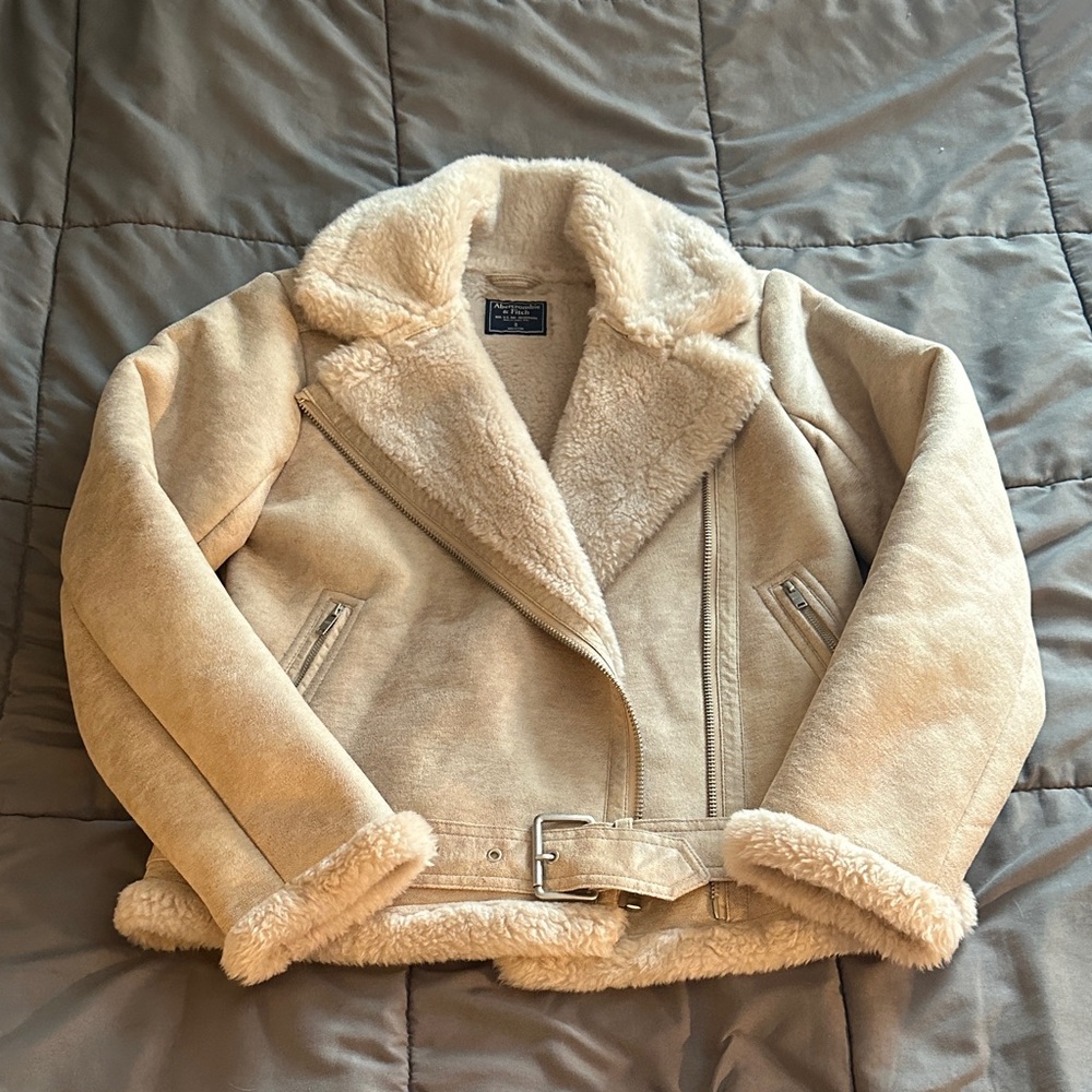 Abercrombie & Fitch Cream Shearling Jacket